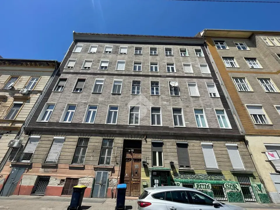 Lakás eladó – Budapest