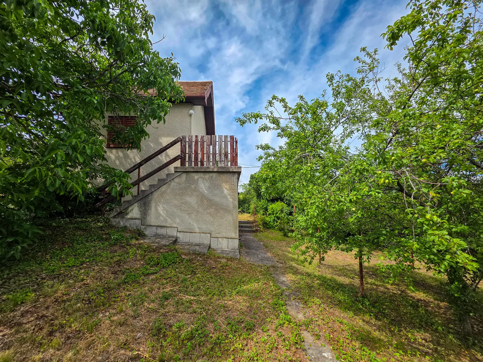 Város feletti panoráma, új lehetőségek a Sáska dűlőben – Pécs