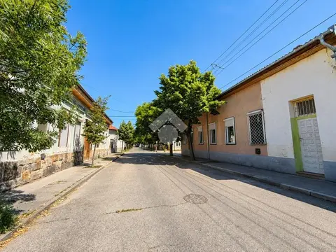 Lakás eladó – Budapest