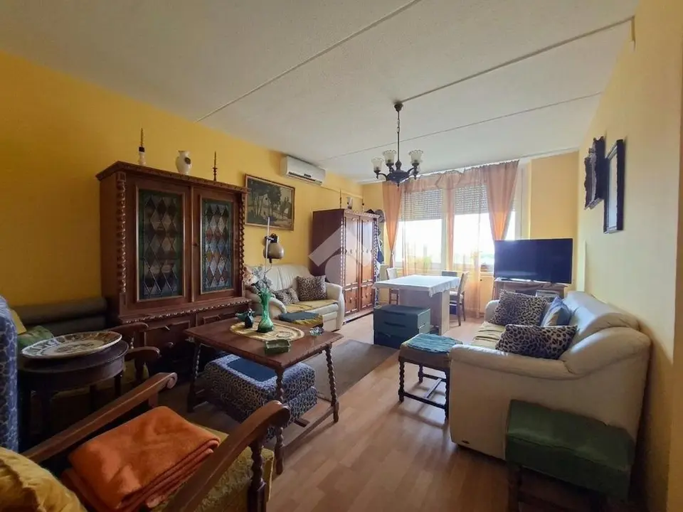 Lakás eladó – Budapest