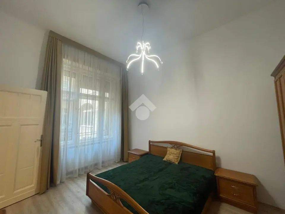 Lakás eladó – Budapest
