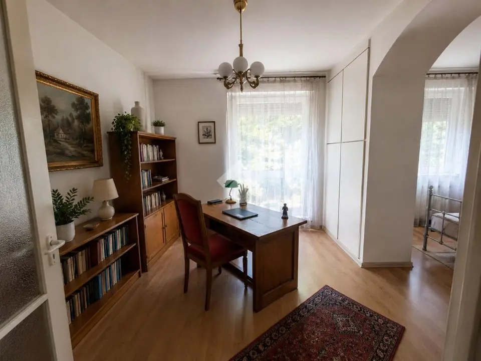 Lakás eladó – Budapest