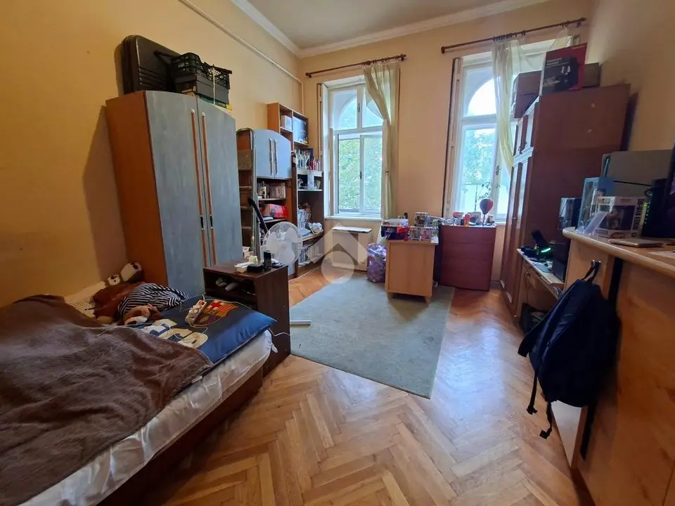 Lakás eladó – Budapest