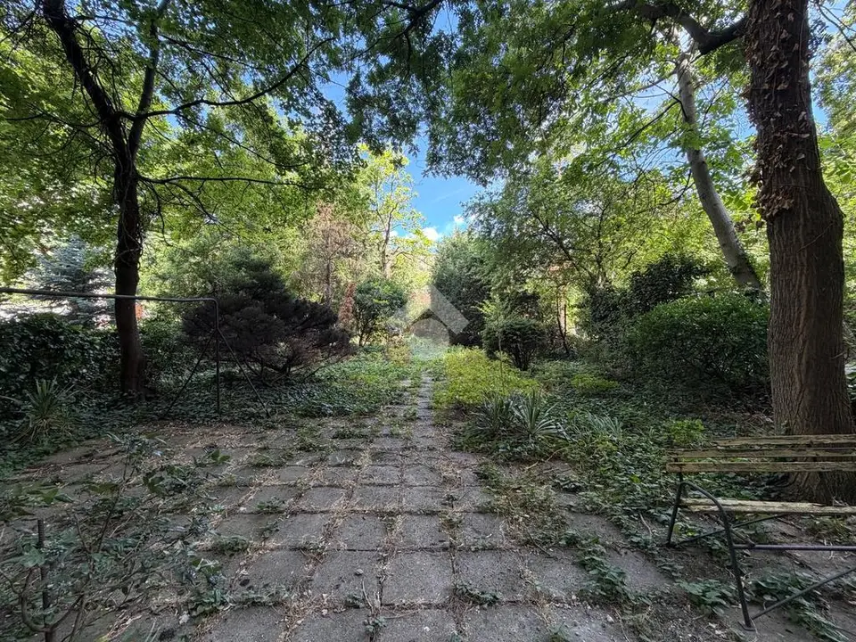 Lakás eladó – Budapest