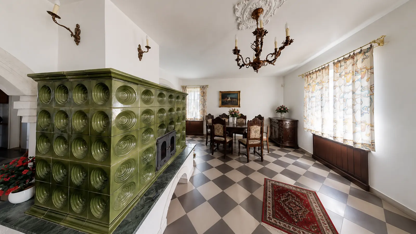Kúria jellegű, balatoni panorámás, medencés ingatlan, gondozott birtokkal - Villa Vita – Cserszegtomaj