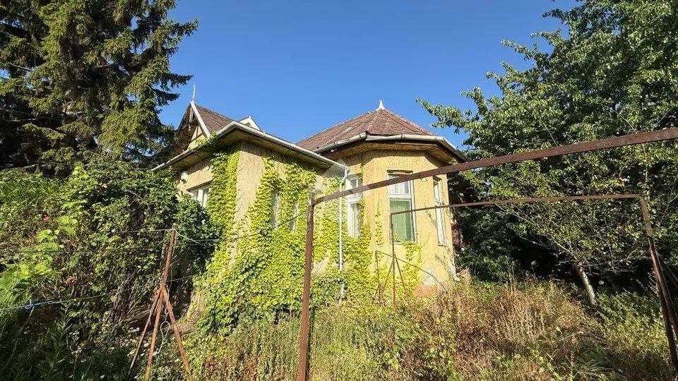 Ház eladó – Budapest