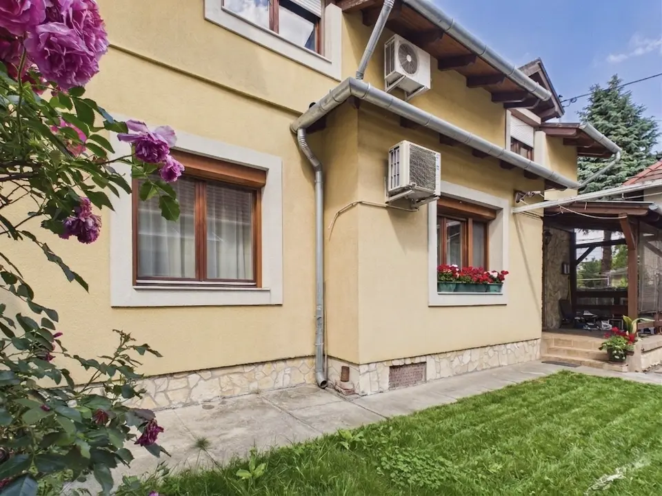 Eladó családi ház a XI. kerületben – Kelenvölgy szívében – Budapest