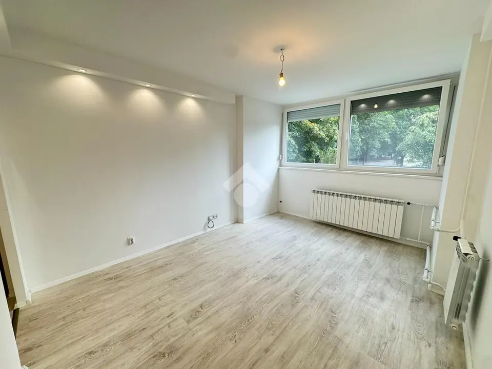 Lakás eladó – Budapest