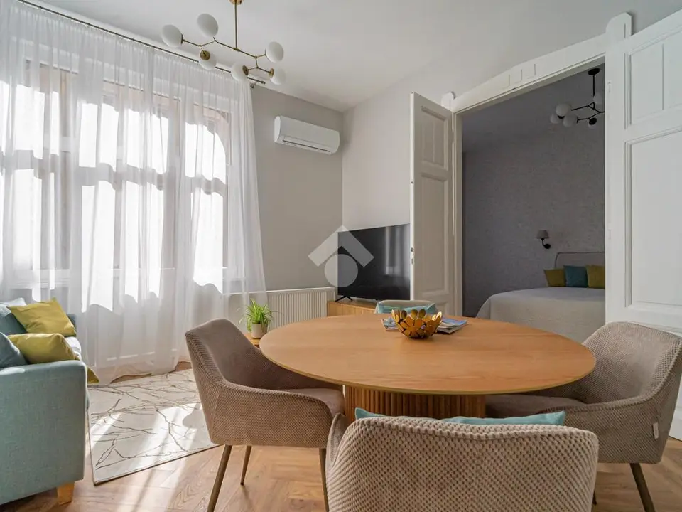 Lakás eladó – Budapest