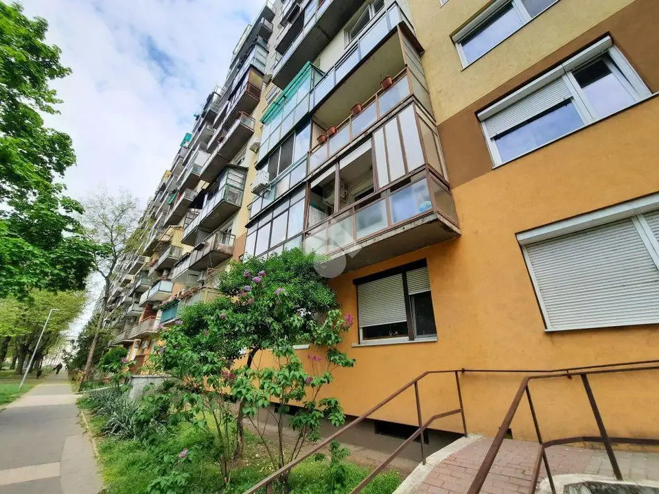 Lakás eladó – Budapest