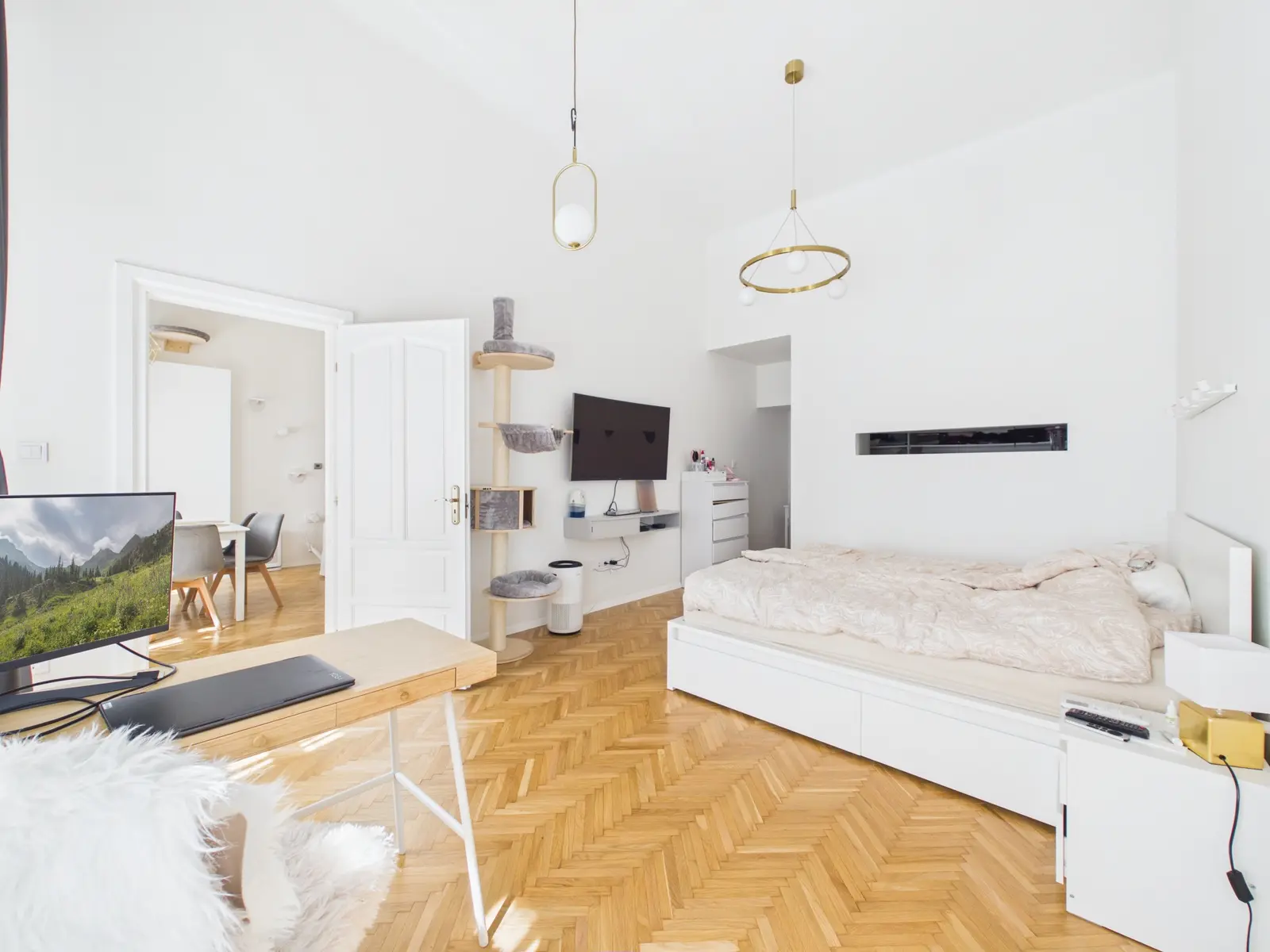 Egy ingatlan, két lehetőség: elegáns otthon vagy jövedelemtermelő befektetés – Budapest
