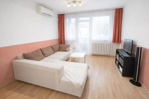 Lakás eladó – Budapest