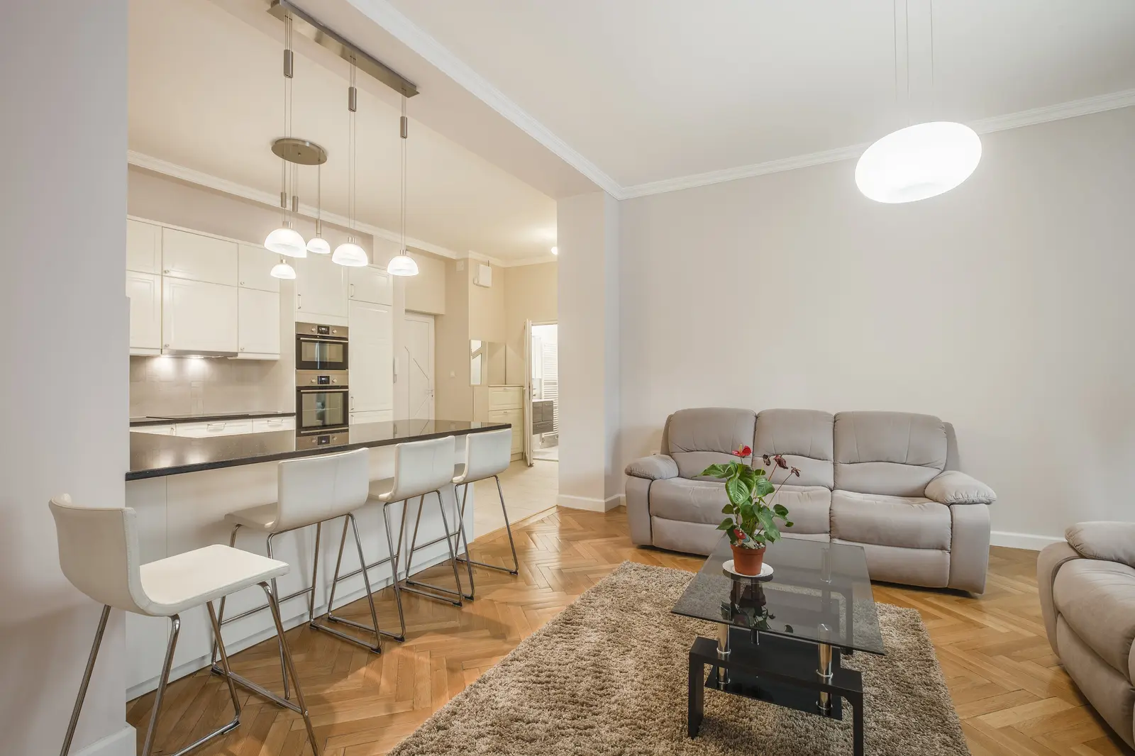 Eladó egy makulátlan minőségű, kiváló elosztású, 87 m2-es saroklakás! – Budapest