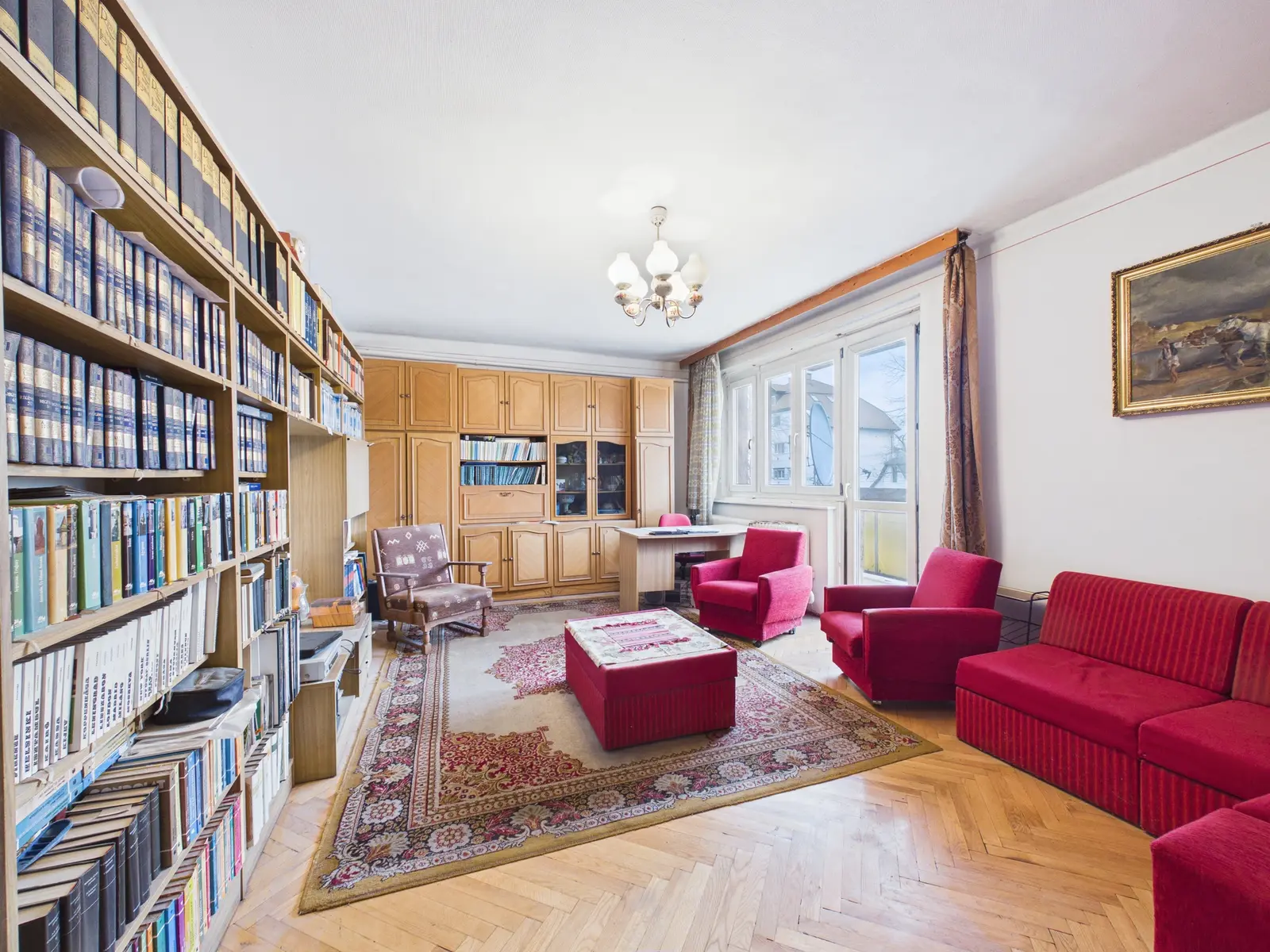 Ritka lehetőség a Széchenyi kertben – lakás + egyedi garázs egyben! – Debrecen